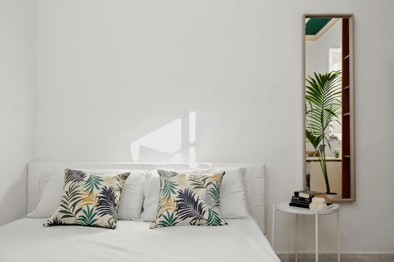 13 Open House Bed and Breakfast Palermo Bed & Breakfast